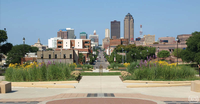 Simple steps you can take to improve and protect air quality (view of Des Moines from state capitol grounds on a clear day) | Iowa DNR